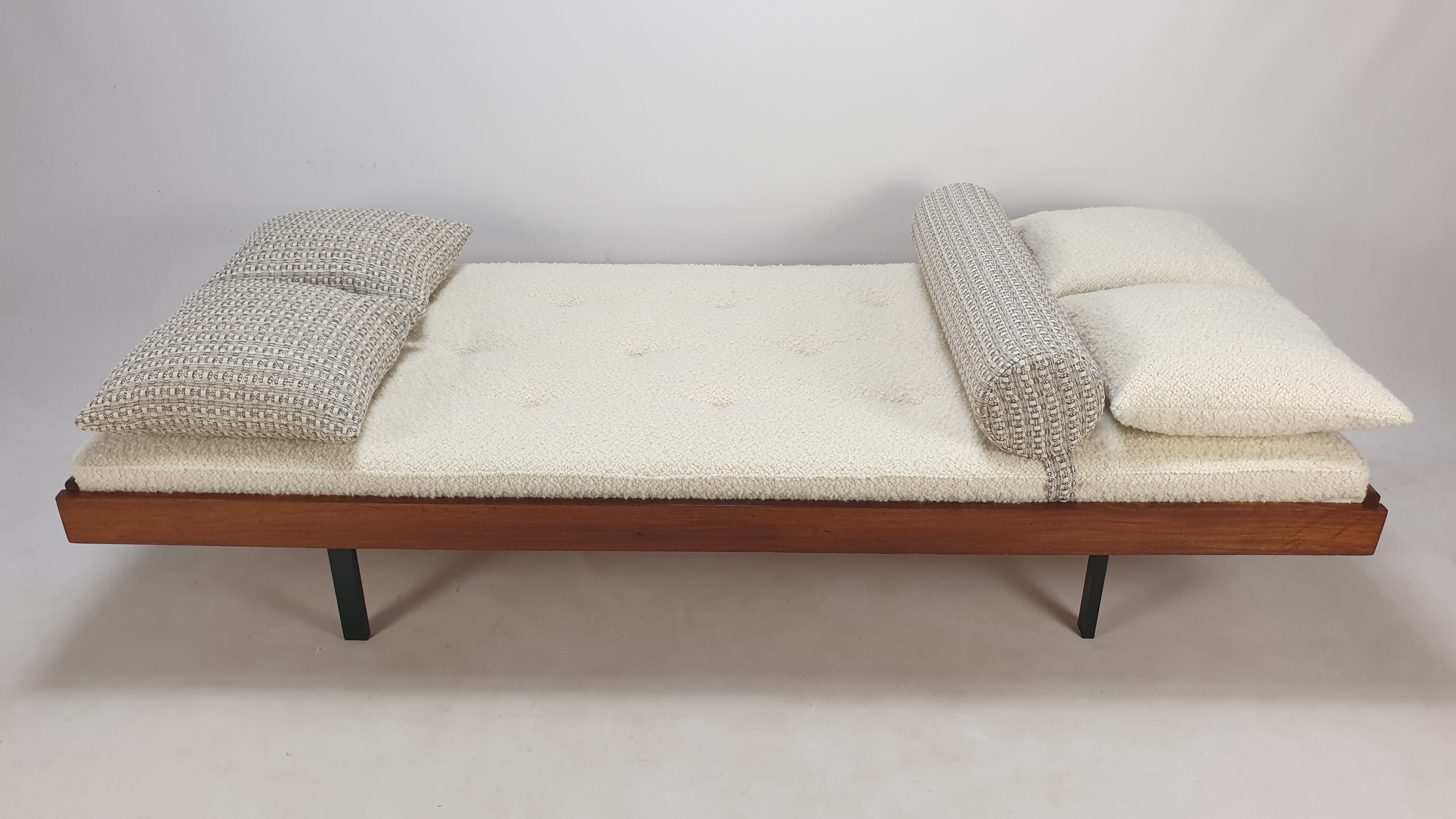 Mid Century Teak Daybed, 1960s