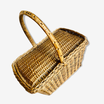 Panier ancien en osier