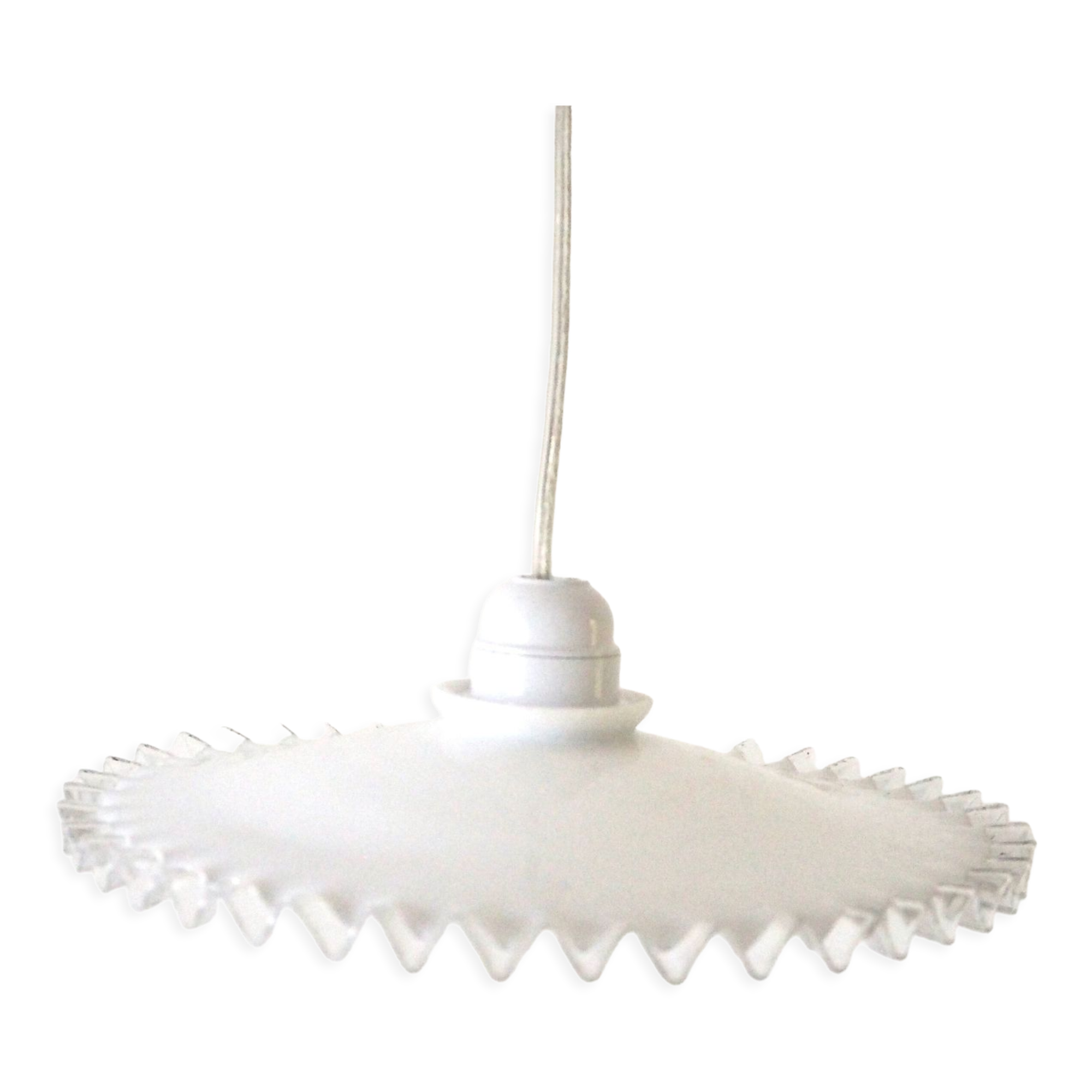 Opaline flower suspension