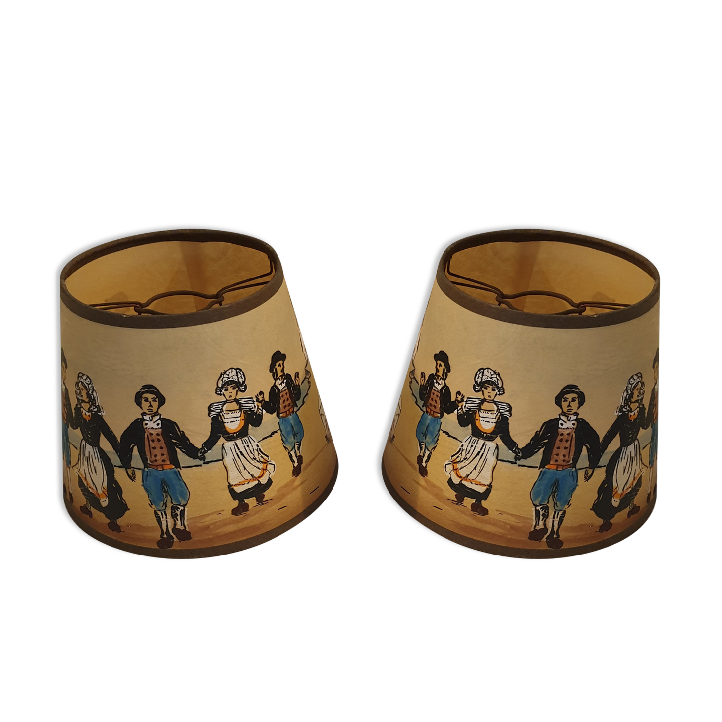 Abat-jour by old pair