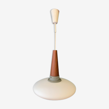 Suspension scandinave Louis Kalff 1960