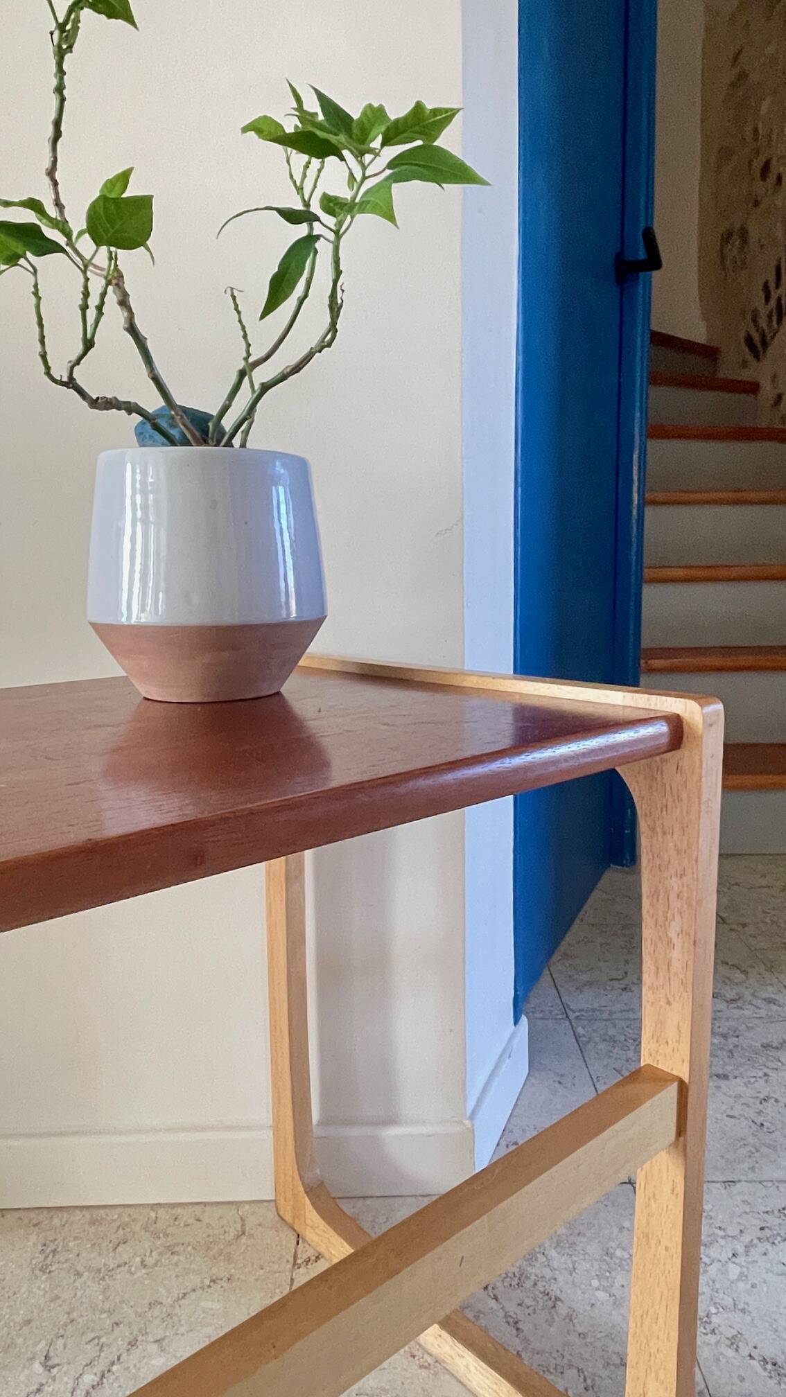 Table basse bois exotique vintage