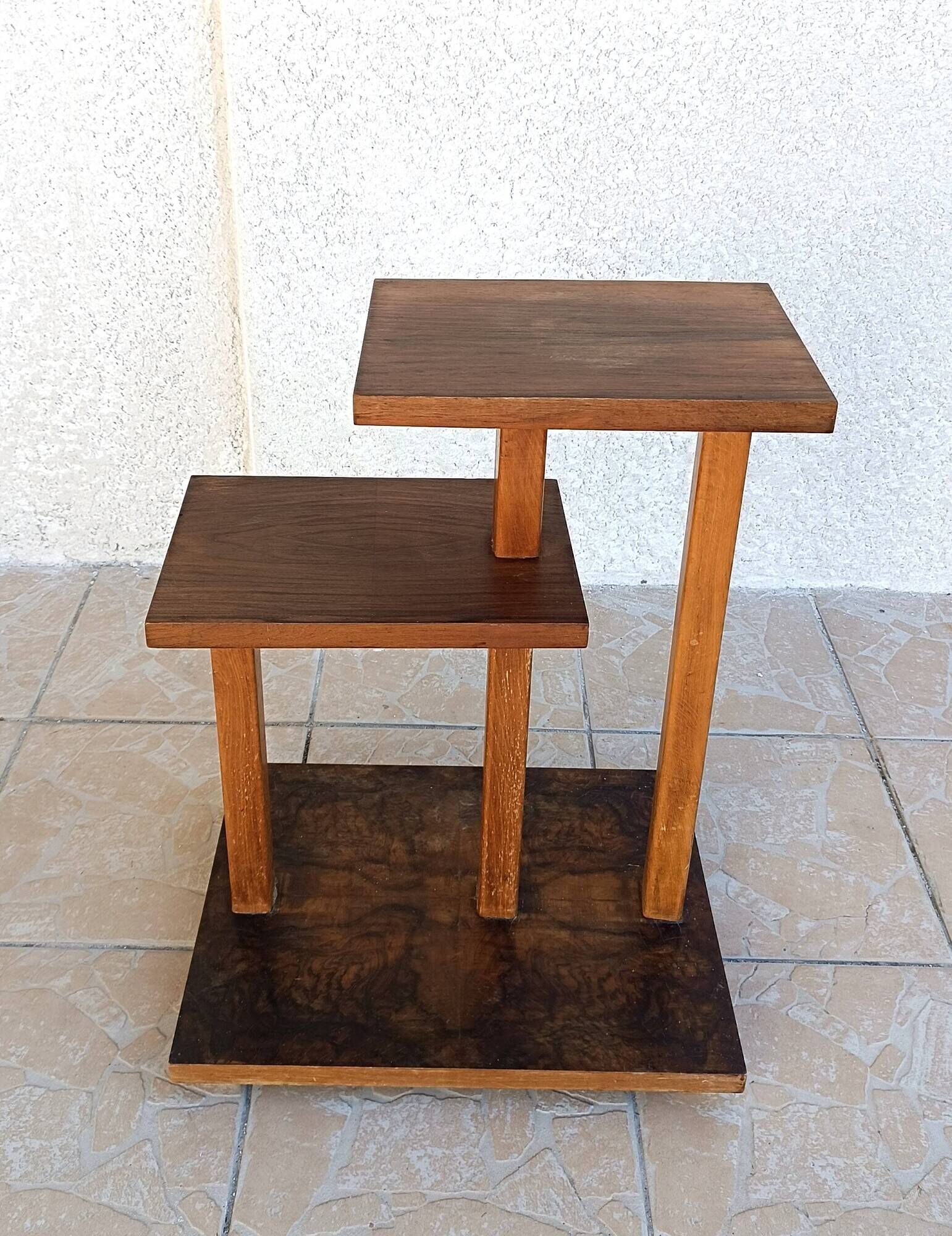Vintage side table in walnut burl