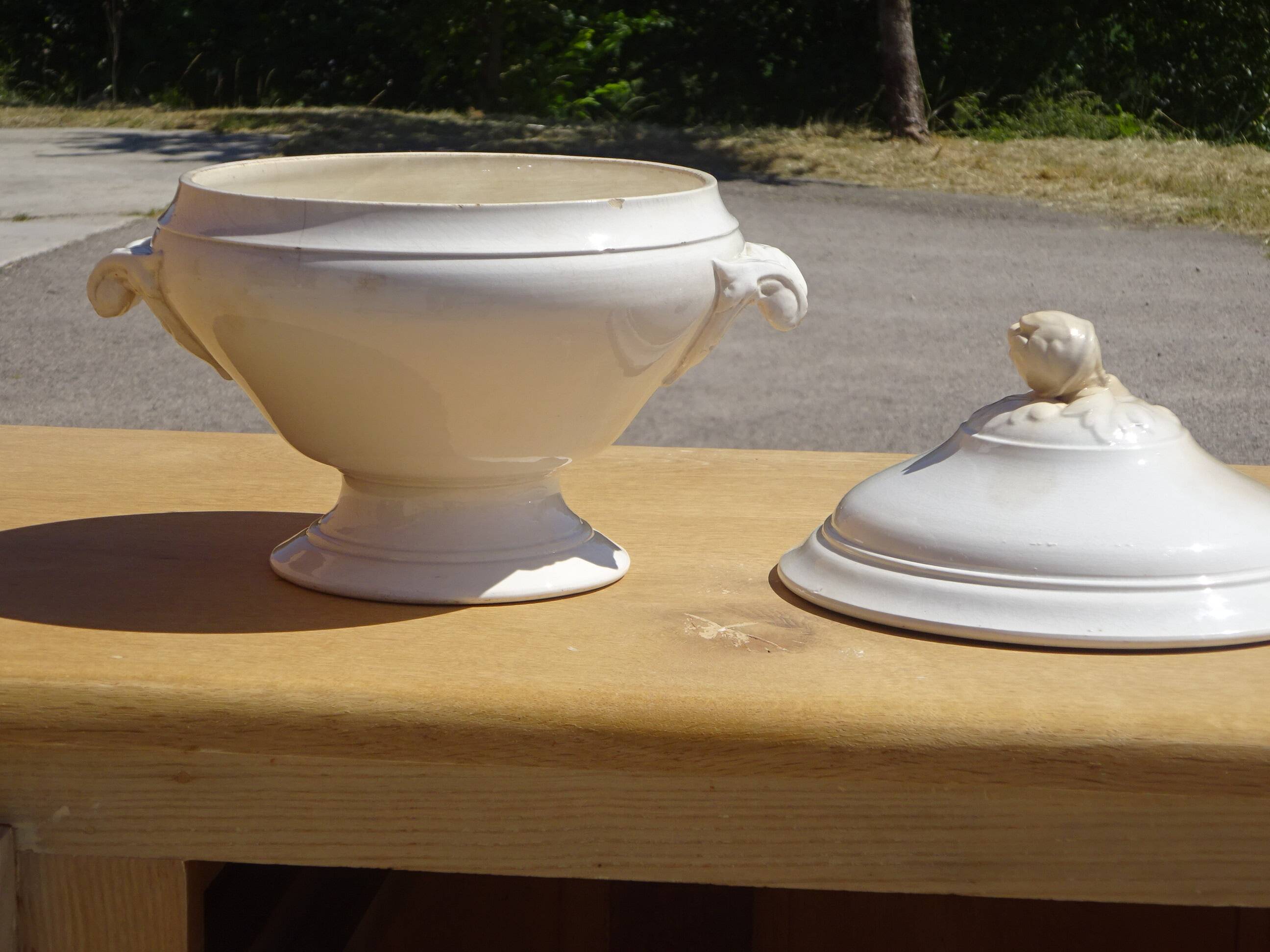 Old soup tureen, Digoin/Sarreguemines