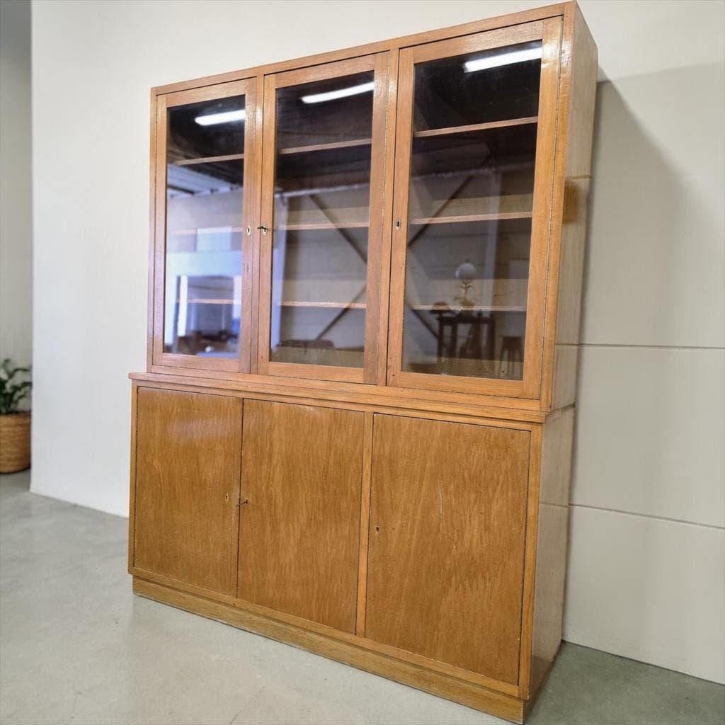 XL vintage wooden display cabinet / sideboard / wall unit