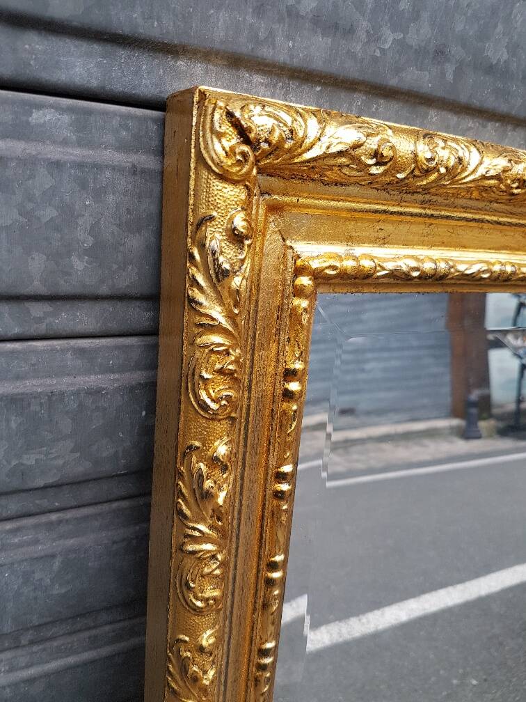 Italian-style mirror from the 17th century