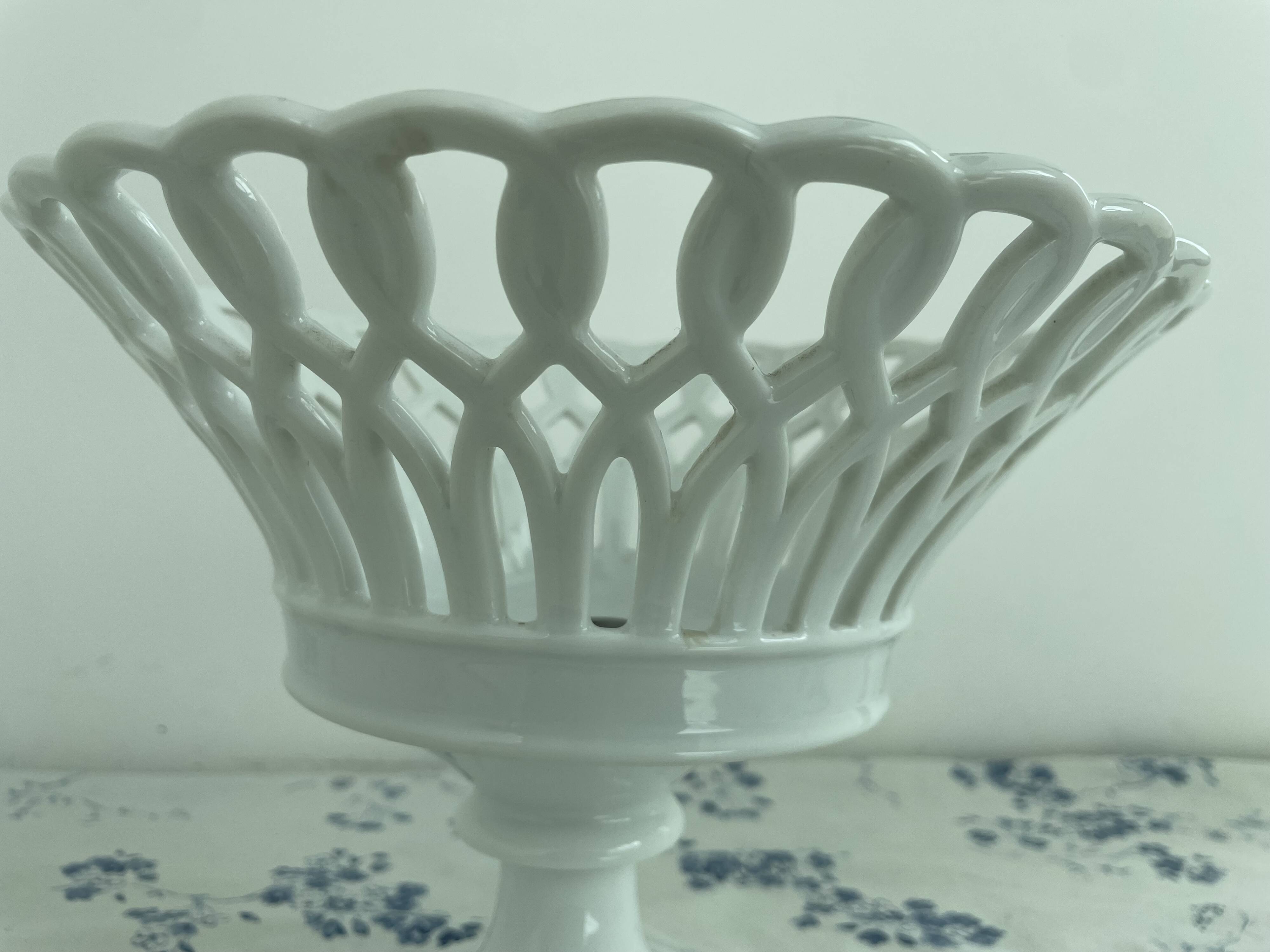 Navette Cup, footed cup, late 19th century, Empire Style, Porcelain