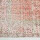 Tapis vintage à décor floral rouge et beige