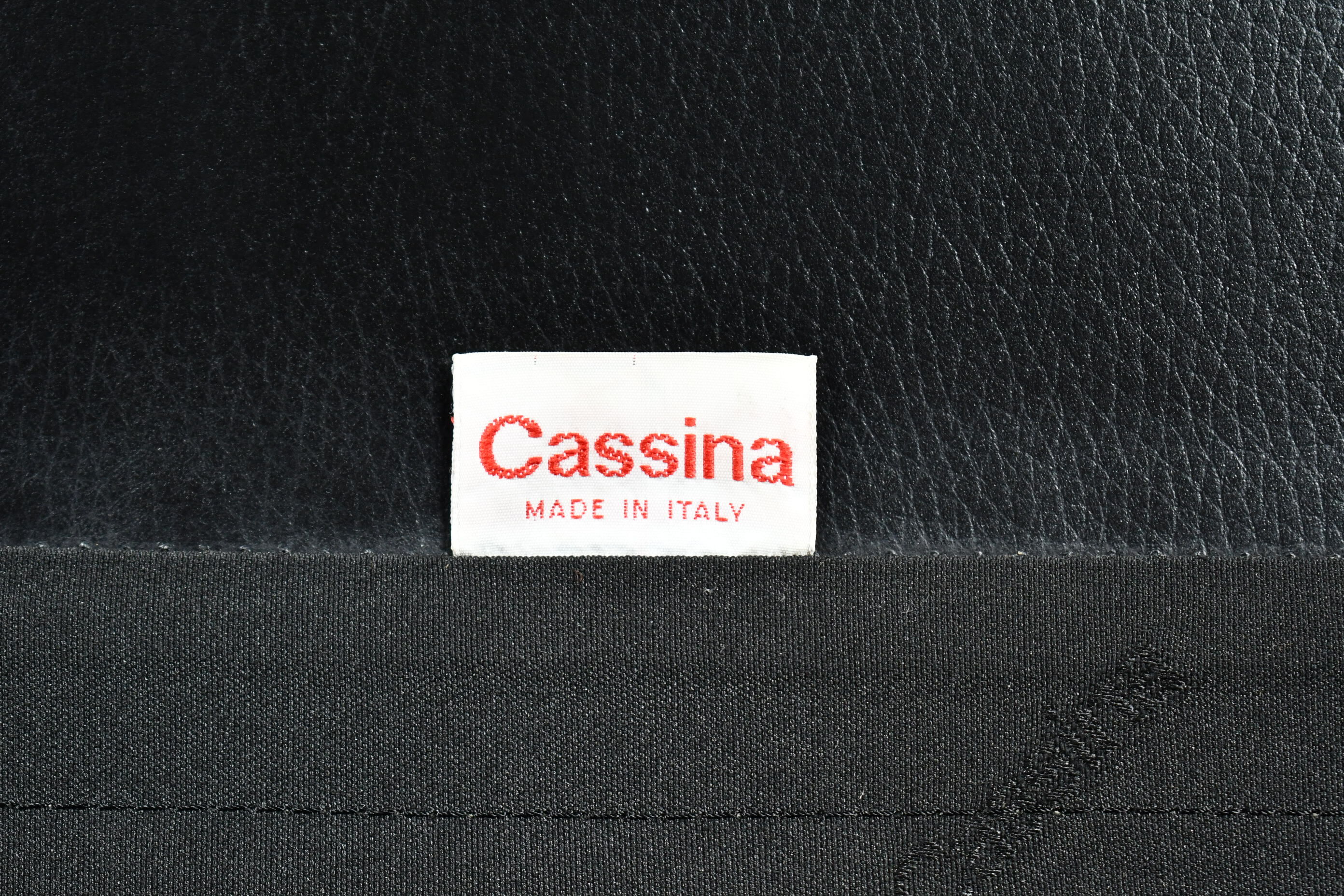 Vintage Maralunga footrest by Vico Magistretti for Cassina 1973