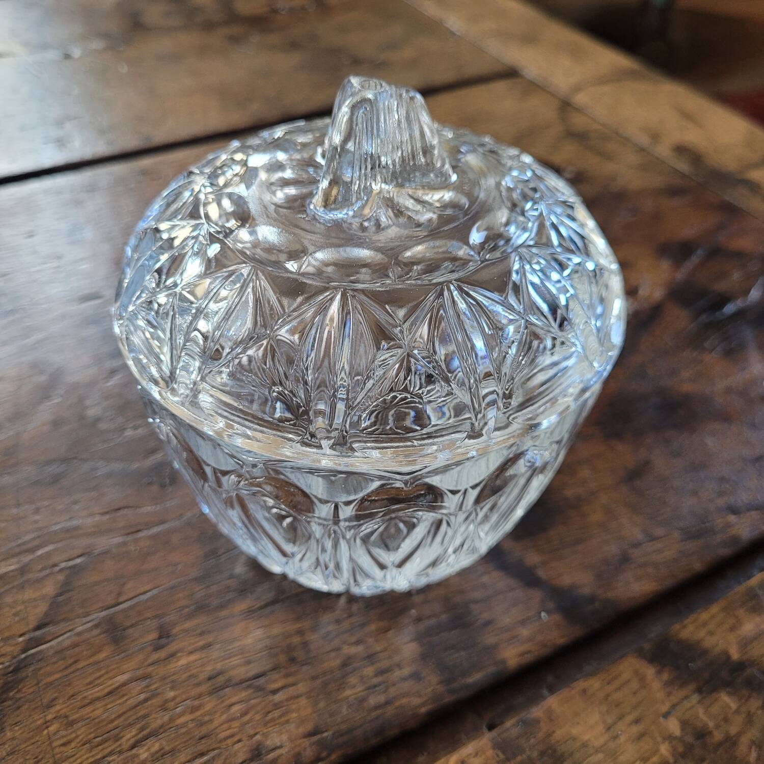 Diamond Pressed Glass Sugar Bowl – Circa 1950