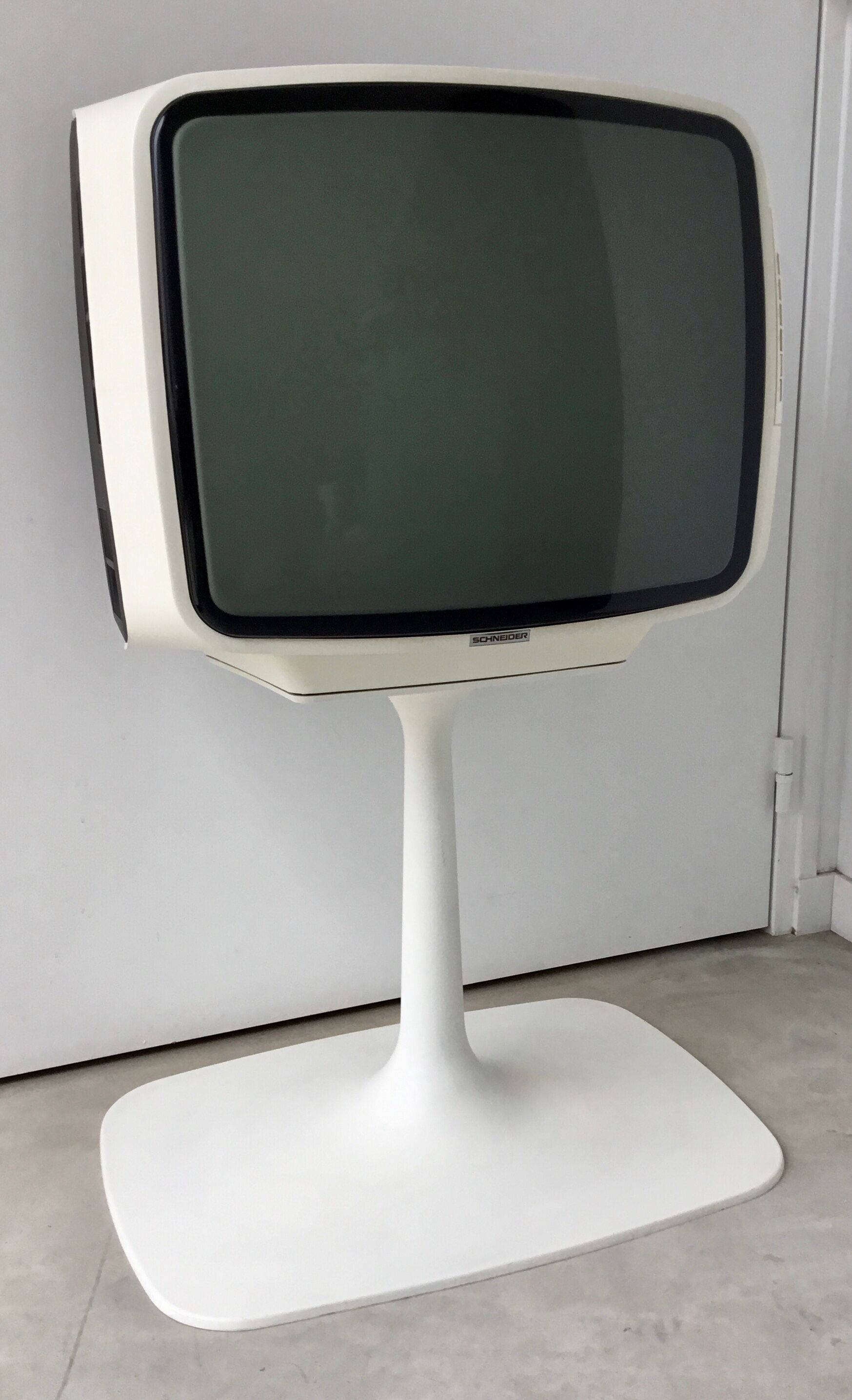 Television space age foot tulip Schneider - design 1960