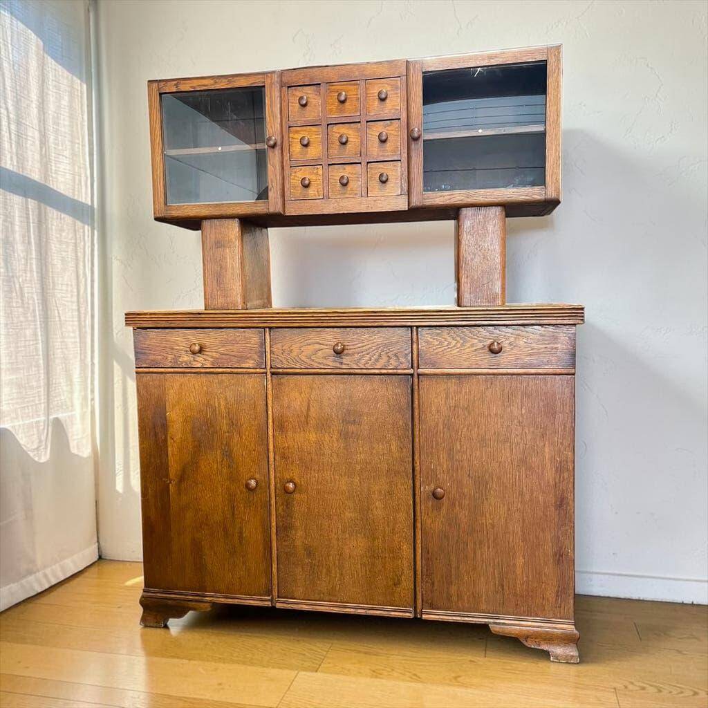 Vitrine/commode/meuble de cuisine vintage en bois