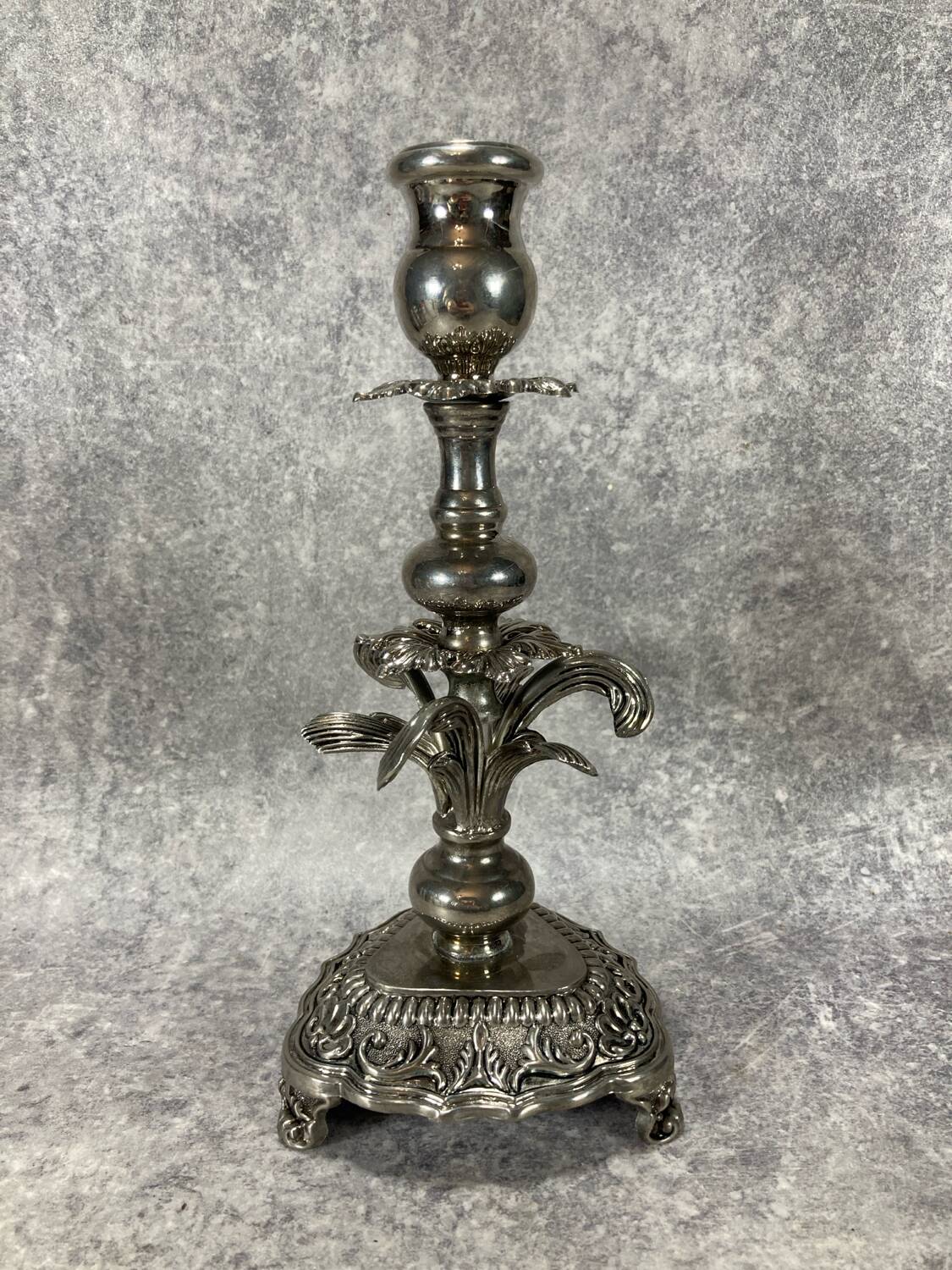 Vintage metal candlestick/candlestick. Candelabra/Torch