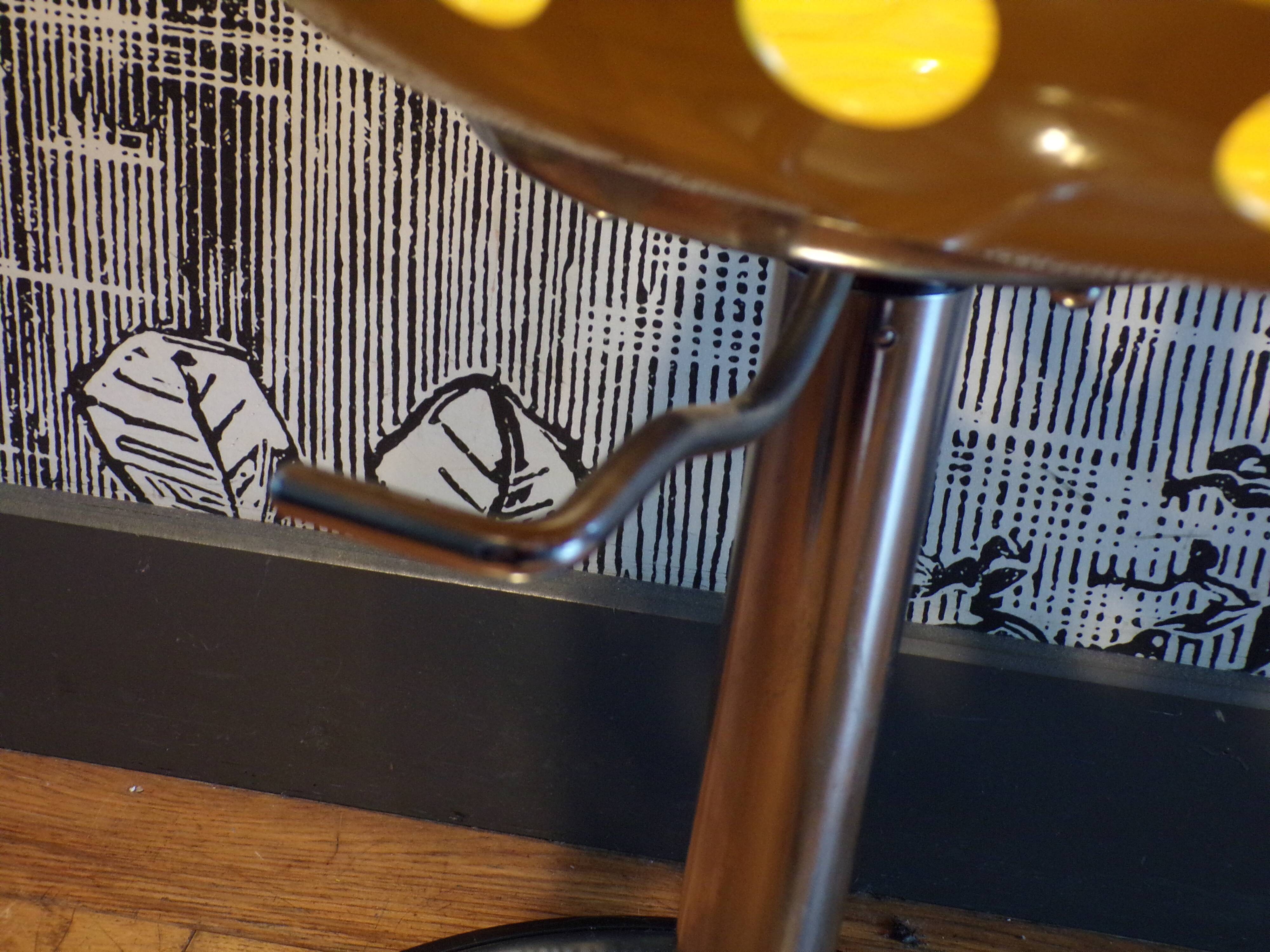 Tabouret faucheuse par Etienne Fermigier pour Mirima