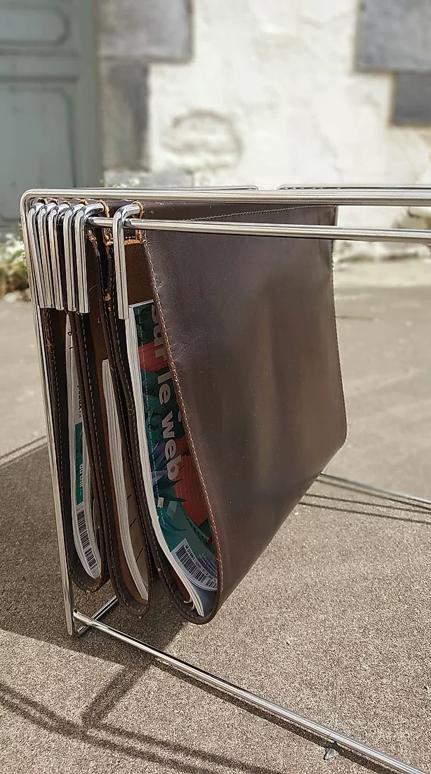 Porte revues design Gérard Rignault pour Group S.A. 1970
