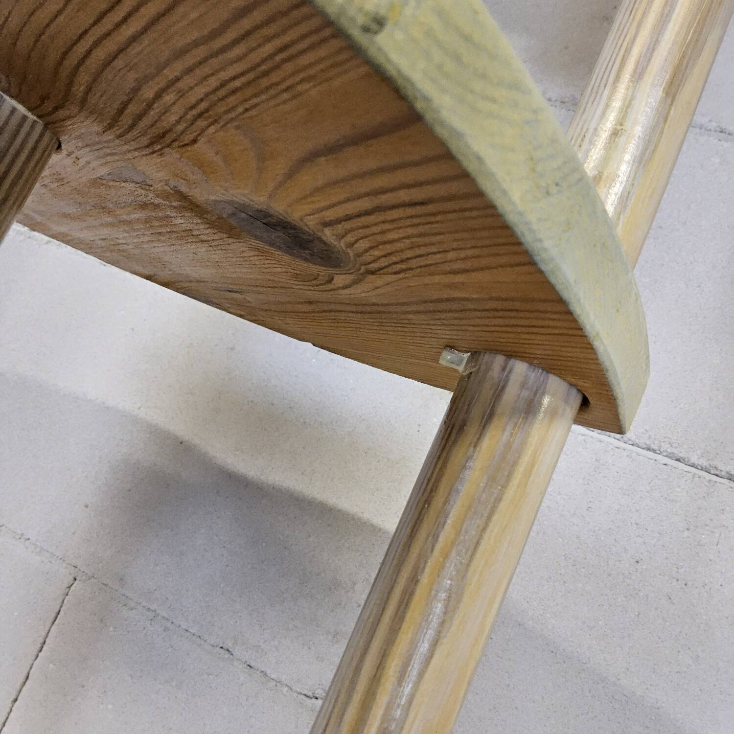 Pine wood floor lamp with handmade stained glass in Japandi style.