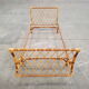 Lit enfant vintage en rotin