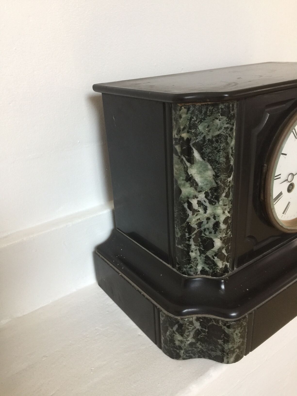 Napoleon III style marble pendulum of "terminal shape"