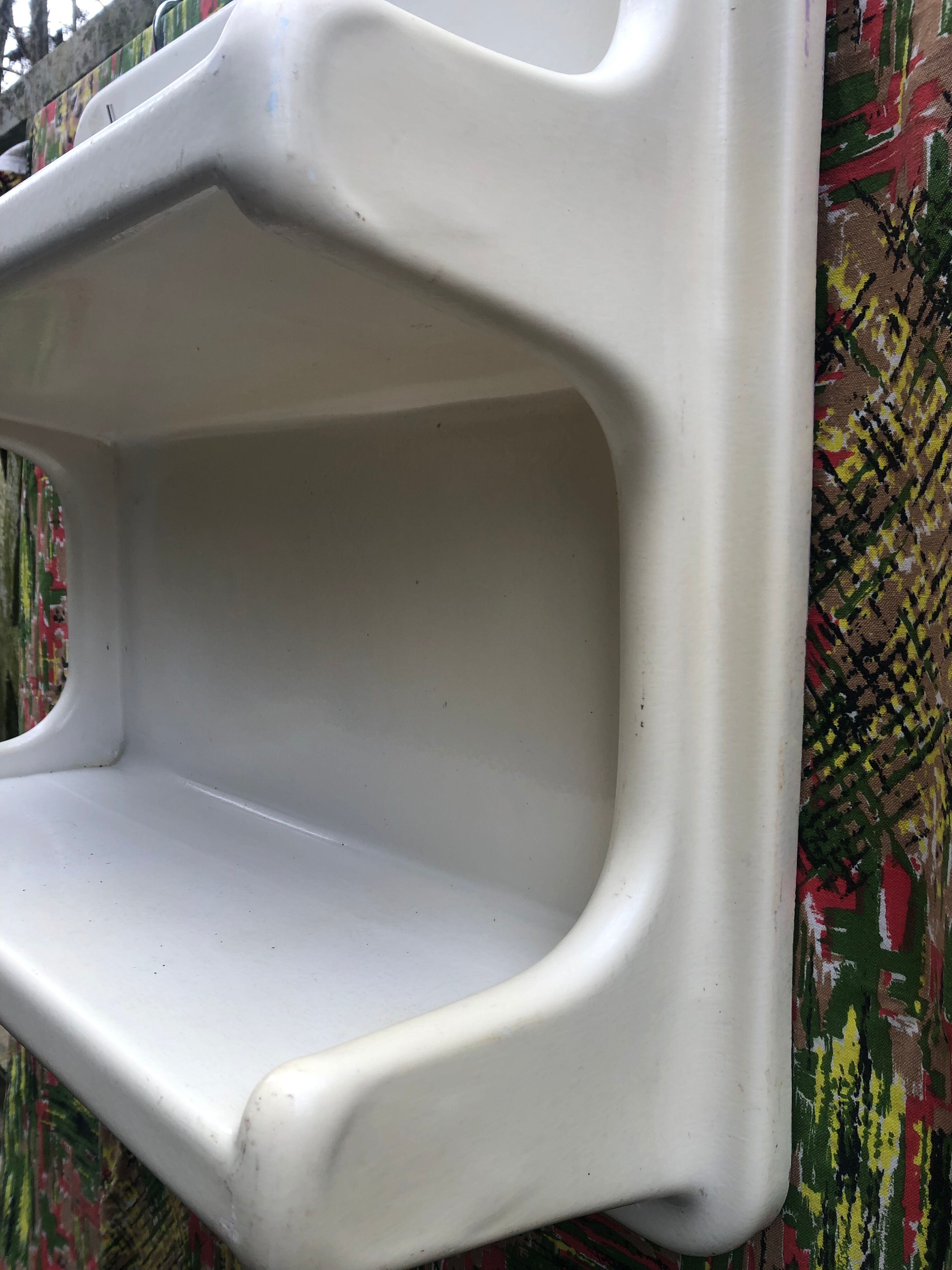 White shelf design space age jean paul emonds alt 70s