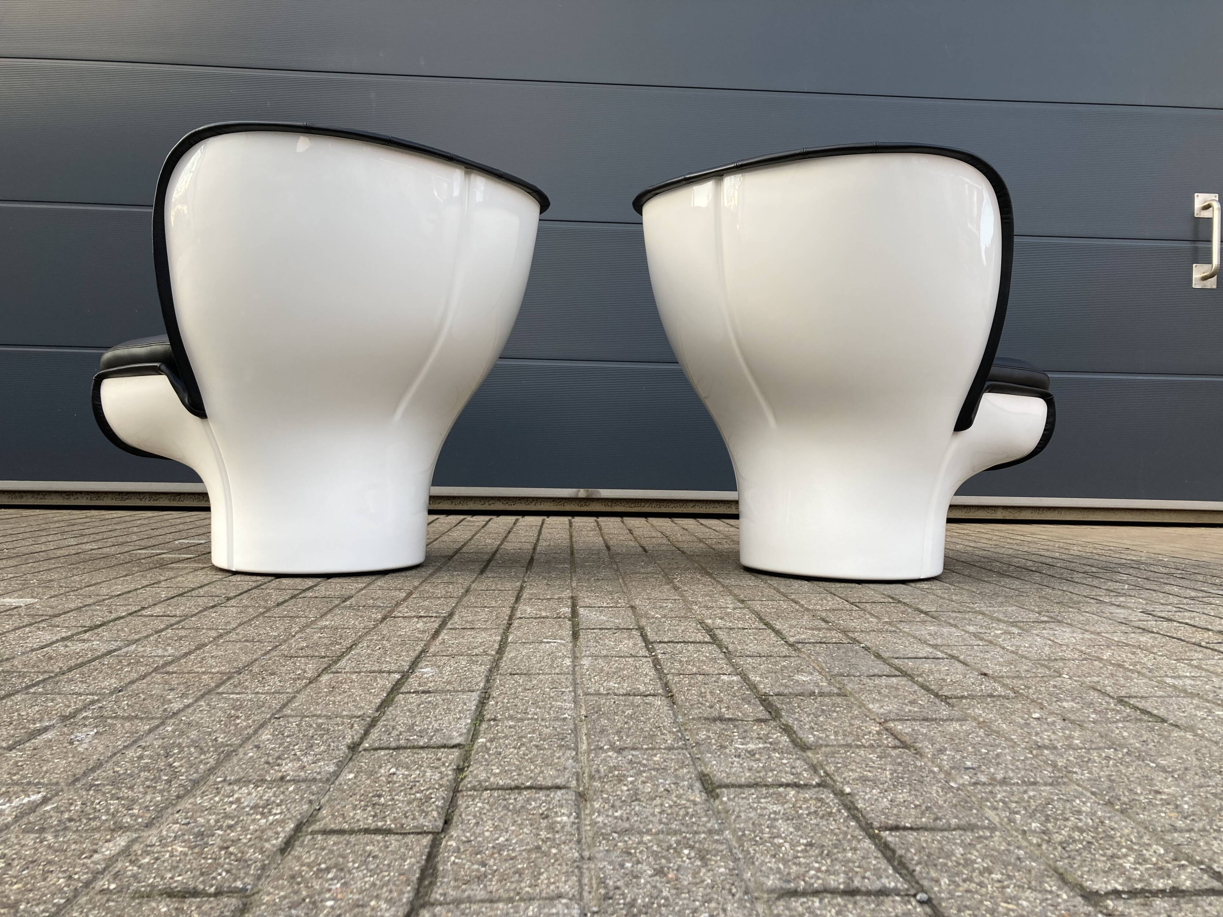 Joe Colombo Elda design armchair, Longhi edition