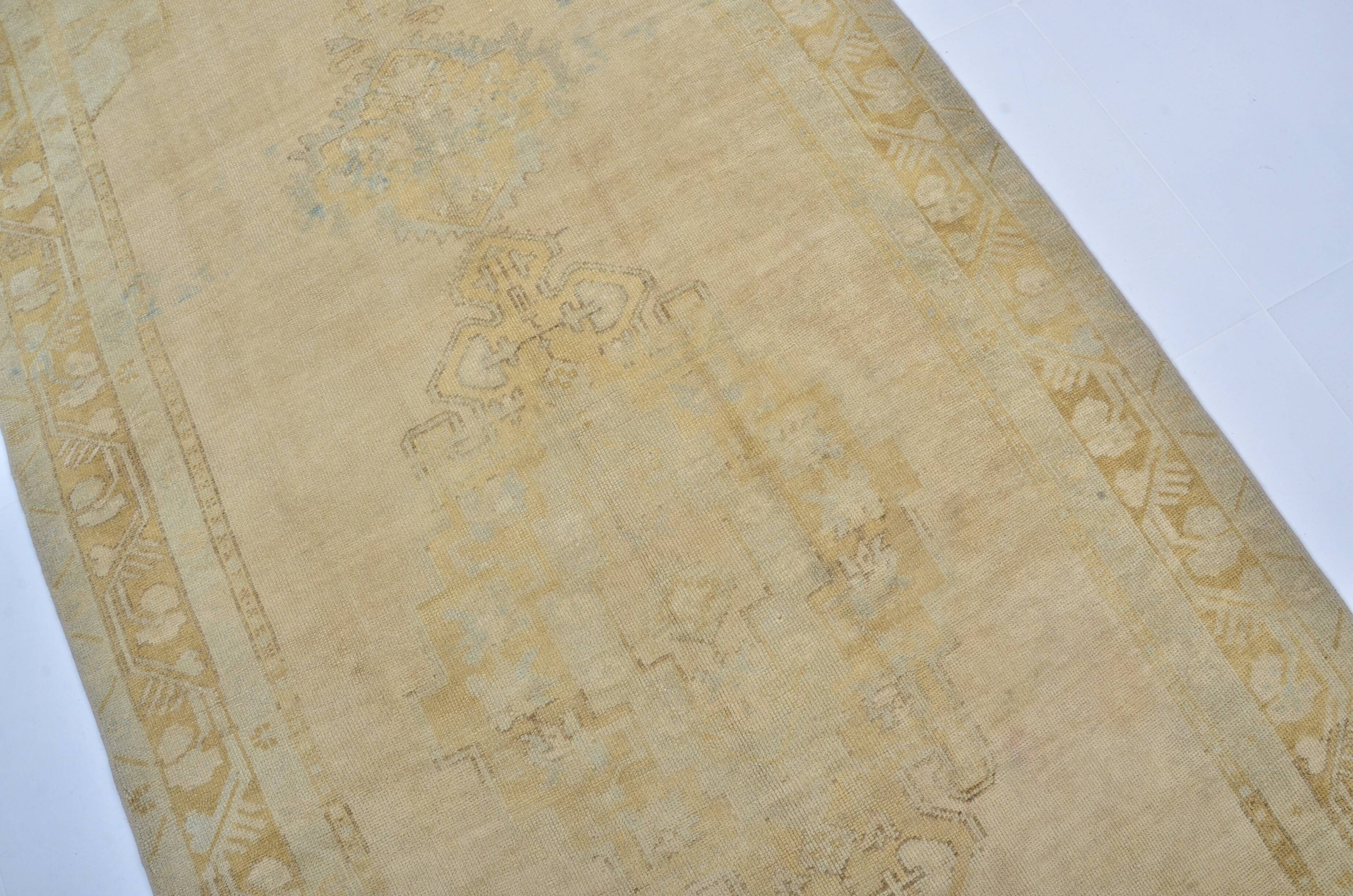 Oushak Anatolian Floor Carpet sku 3207