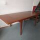 Extendable table in solid teak