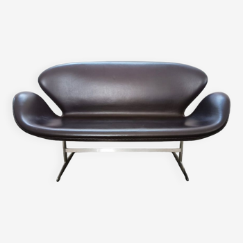 Swan sofa by Arne Jacobsen for Fritz Hansen