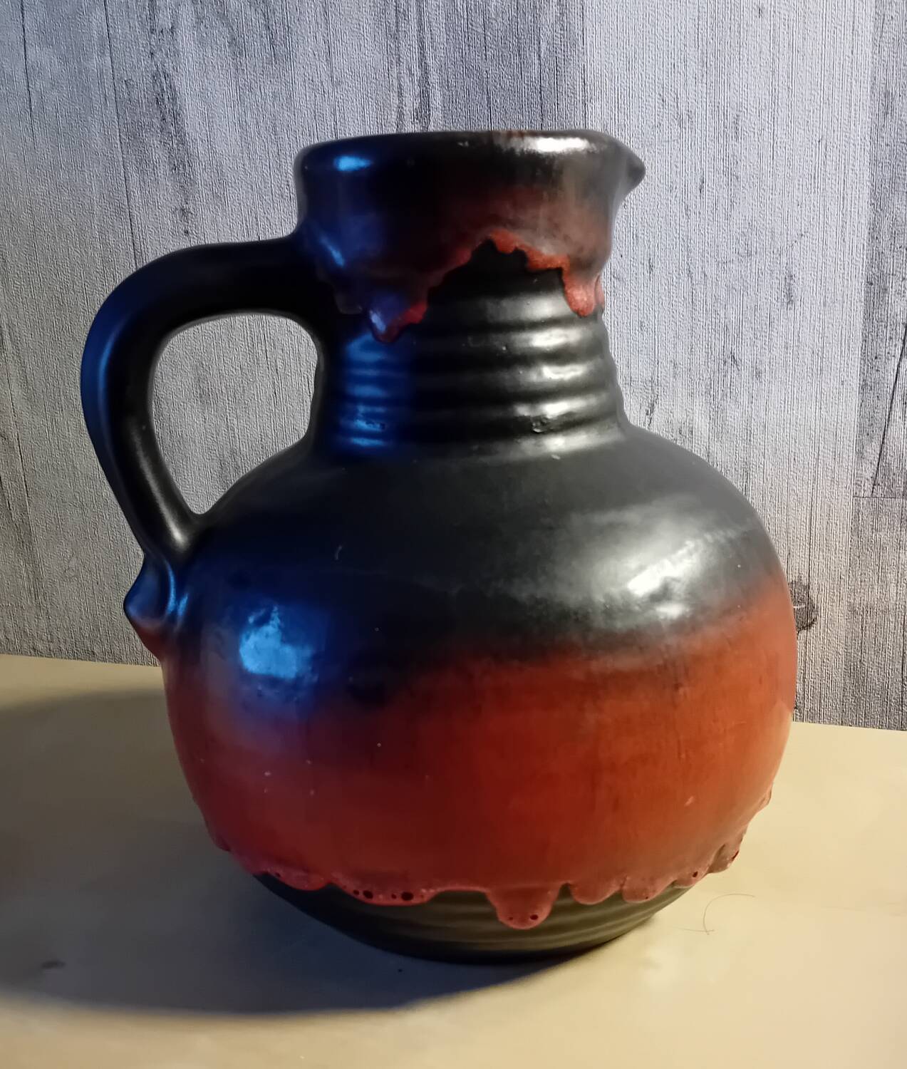 West German ceramic vase/jug, Fat lava black and red