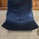 Chauffeuse Togo Ligne Roset bleu roi
