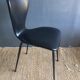 Chaise skai noir esprit fourmi
