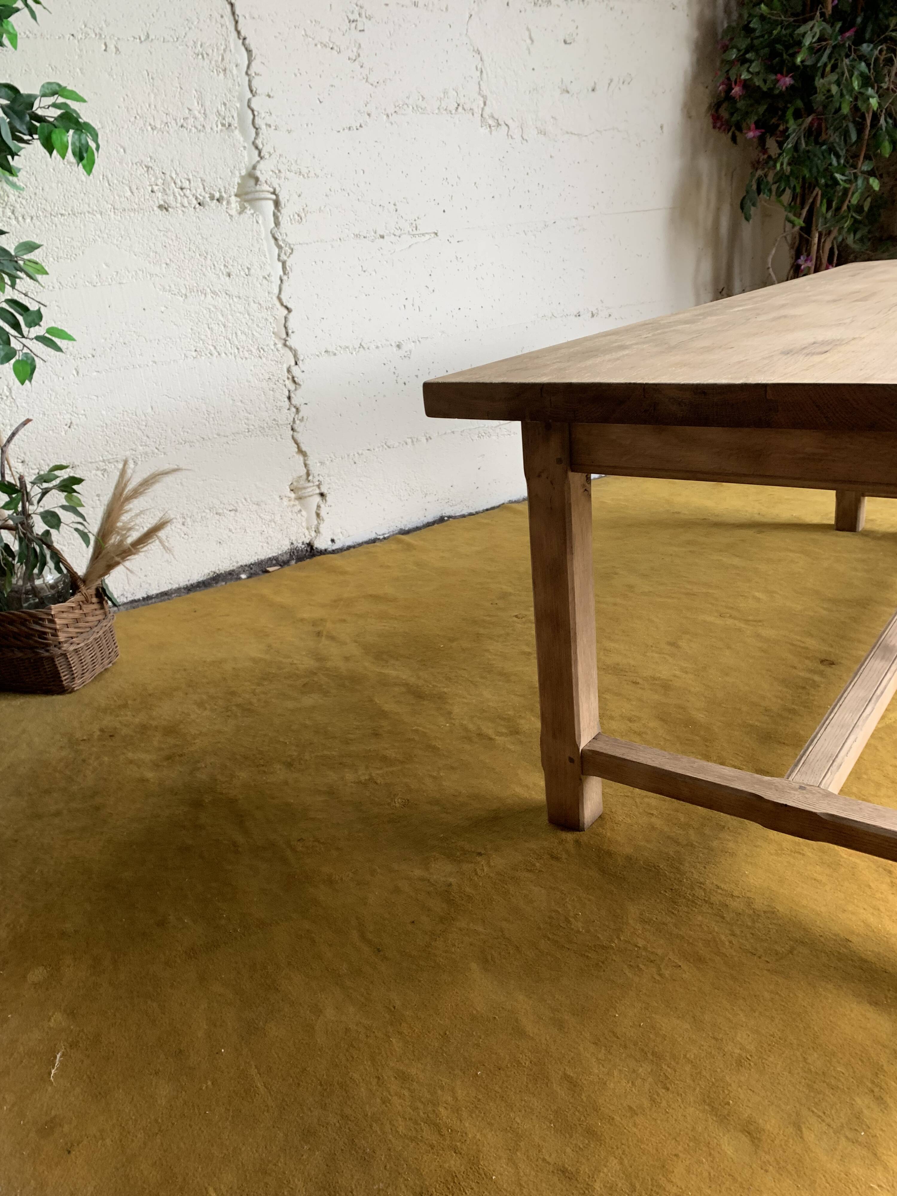 Table ferme Brut 8-10 personnes