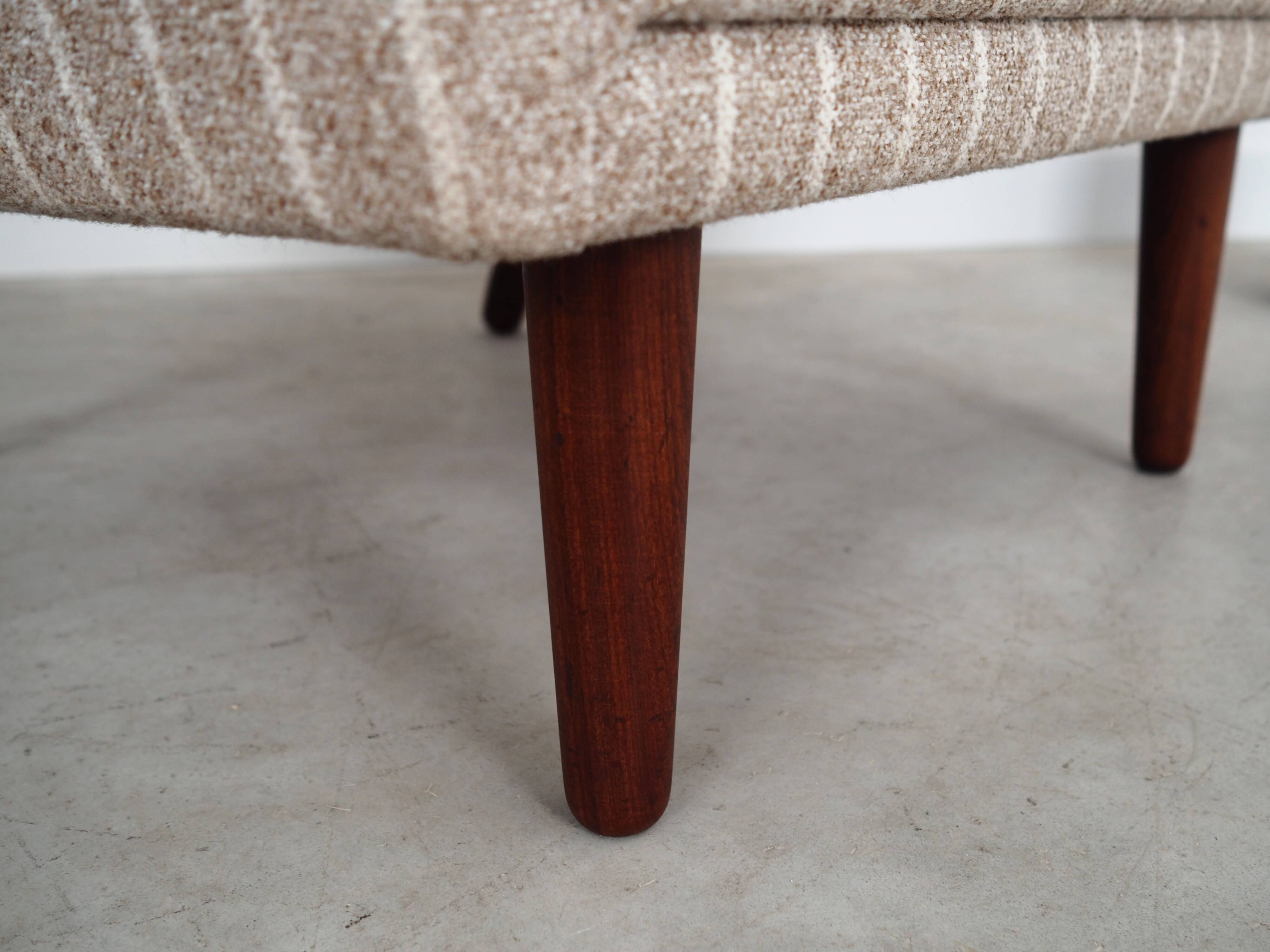 Fauteuil en teck, design danois, années 1970, production : Danemark
