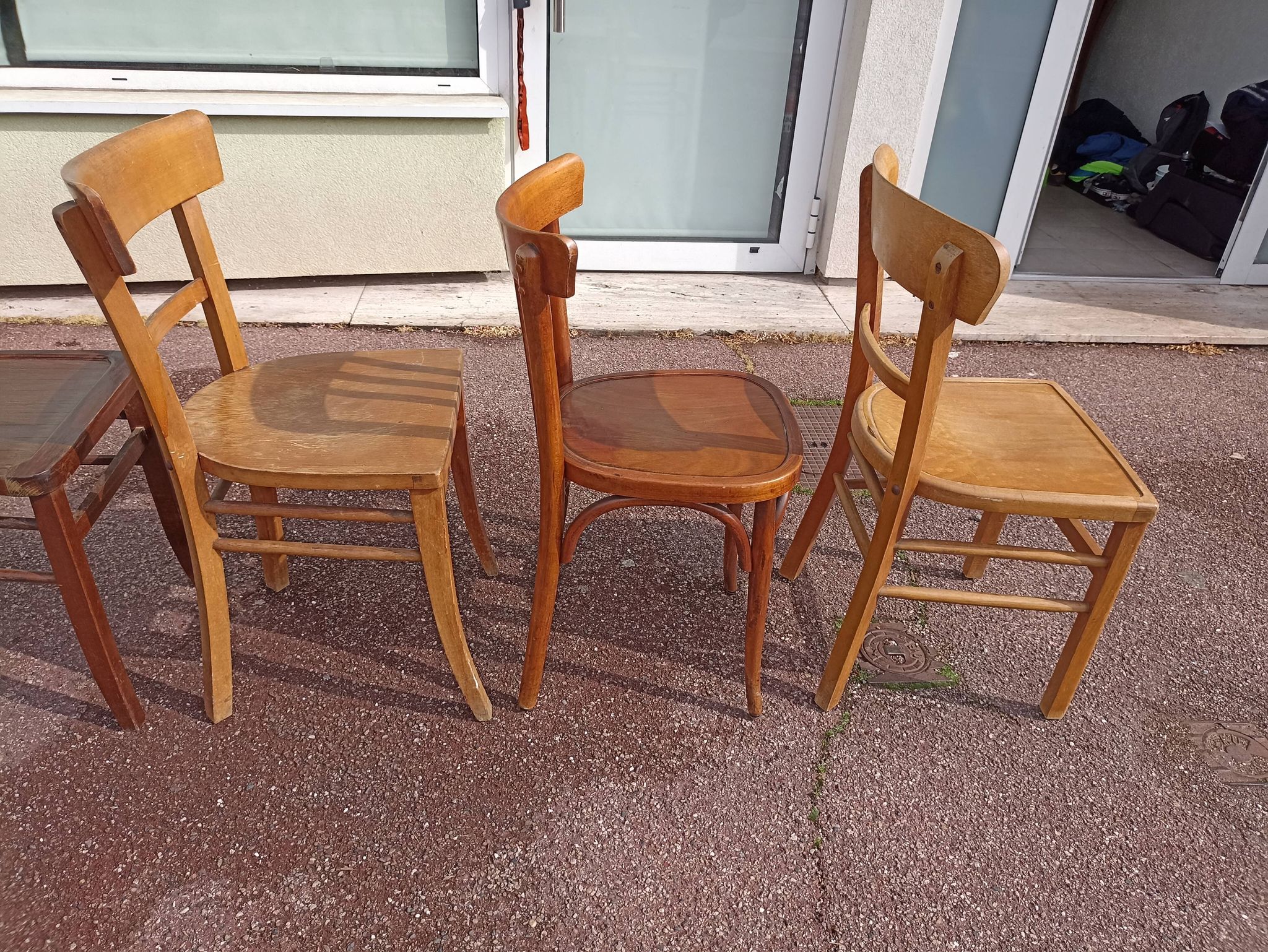 Set of 16 mismatched wooden bistro chairs - vintage - luterma