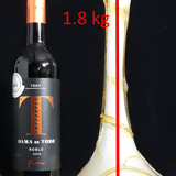 Jugendstil 'organic' vase in white glass with amber veins