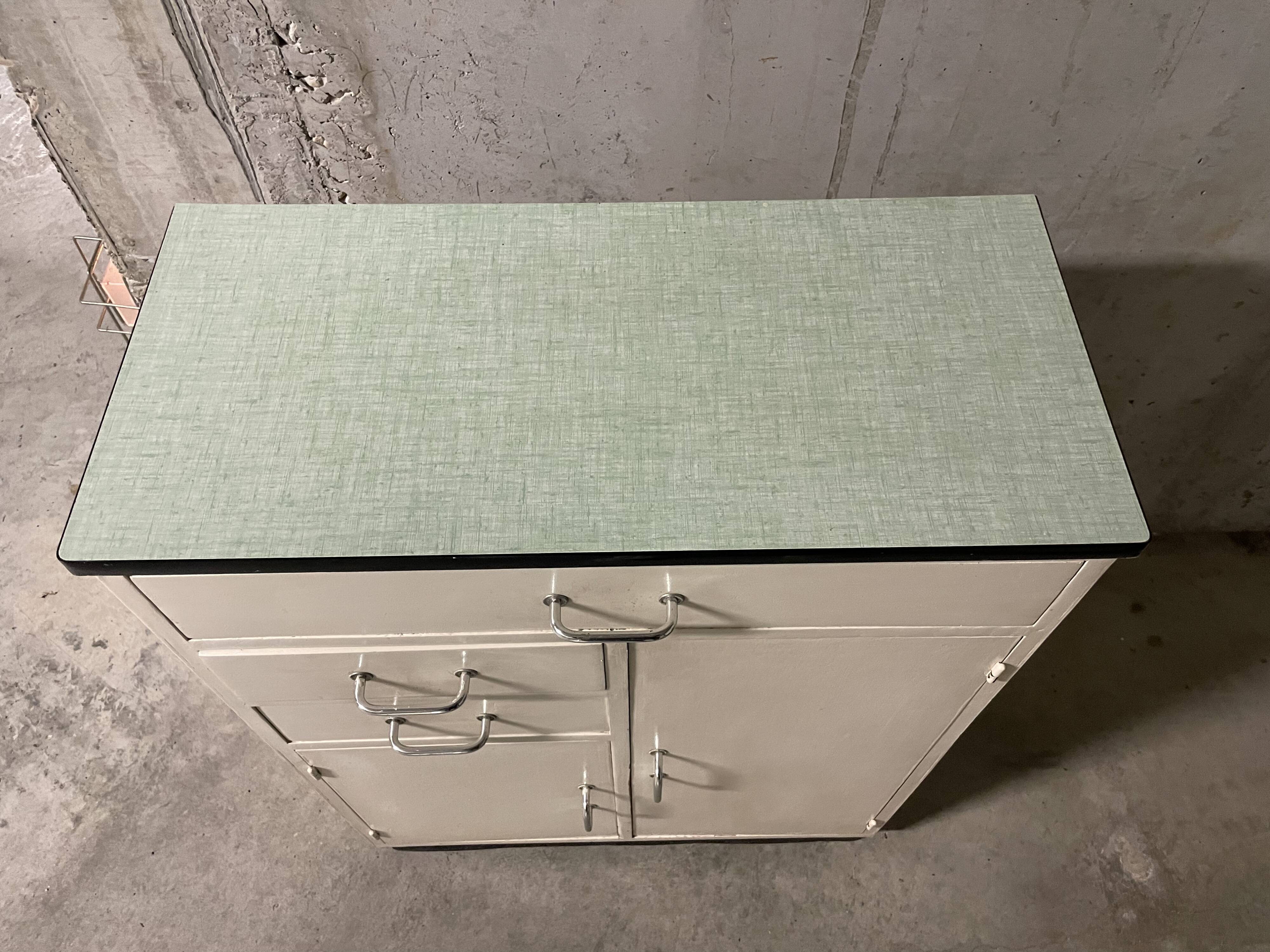 Meuble de cuisine années 60