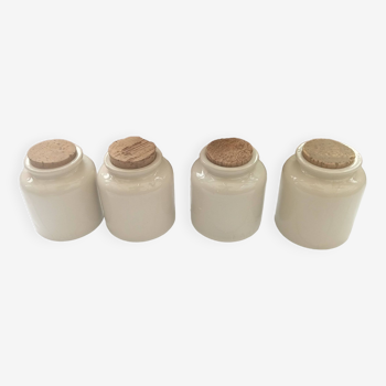 Set of 4 stoneware pots