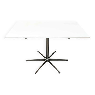 Table minimaliste danoise mid-century moderne par Piet Hein, Bruno Mathsson, Arne Jacobsen pour Fritz Hansen, années 1980, 1984