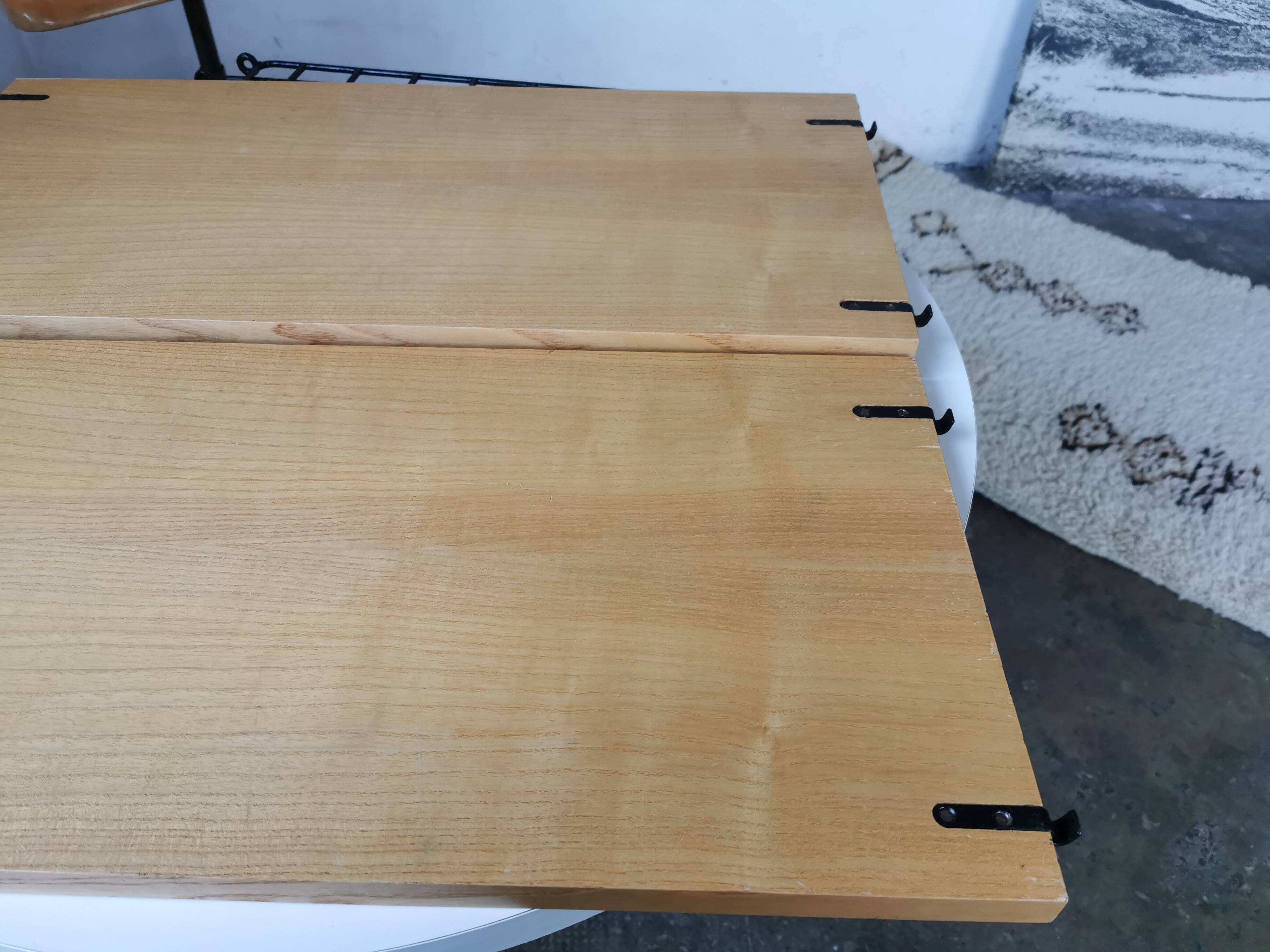 Vintage thong shelf 1970