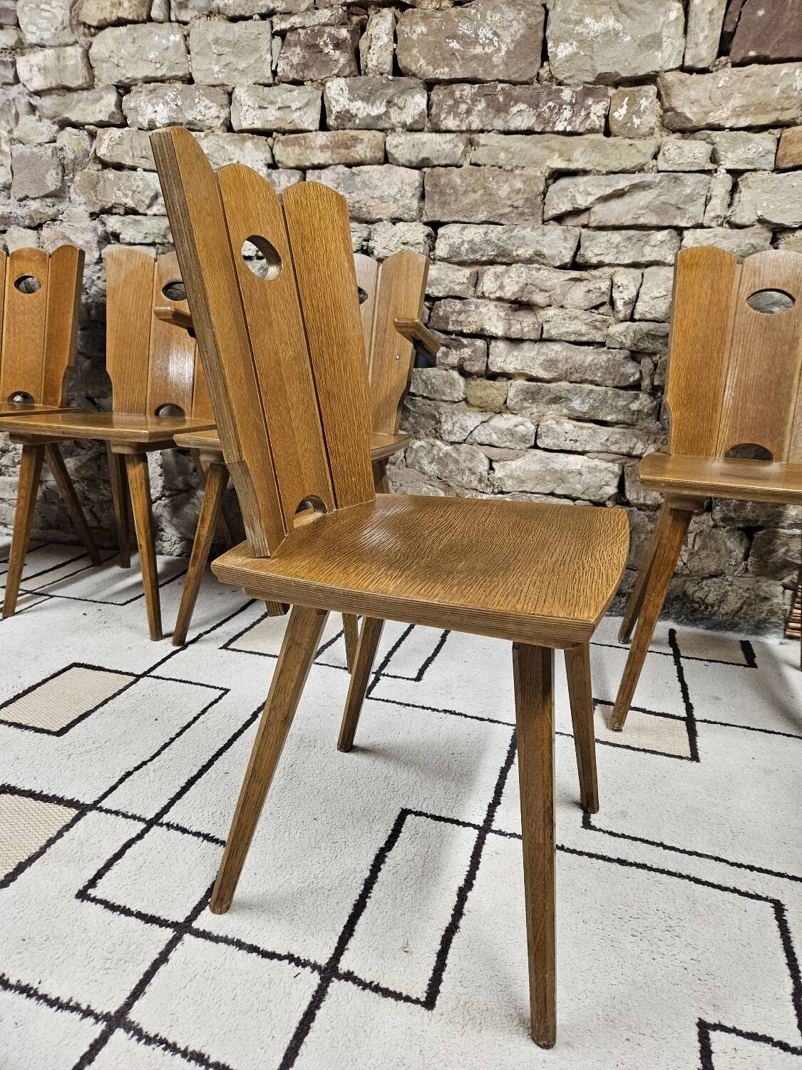 Set of 4 vintage chairs and armchair 1970"