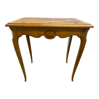 Louis XV style table in cherry wood