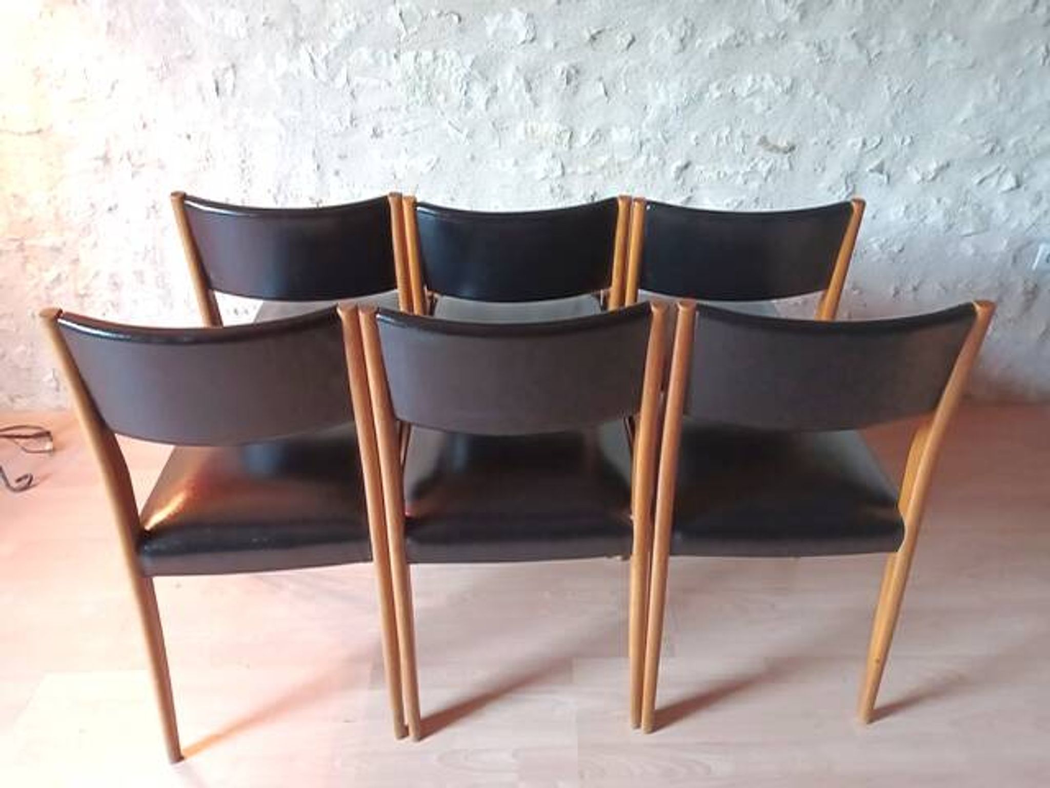 6 chaises scandinave teck et skaï vintage 1960