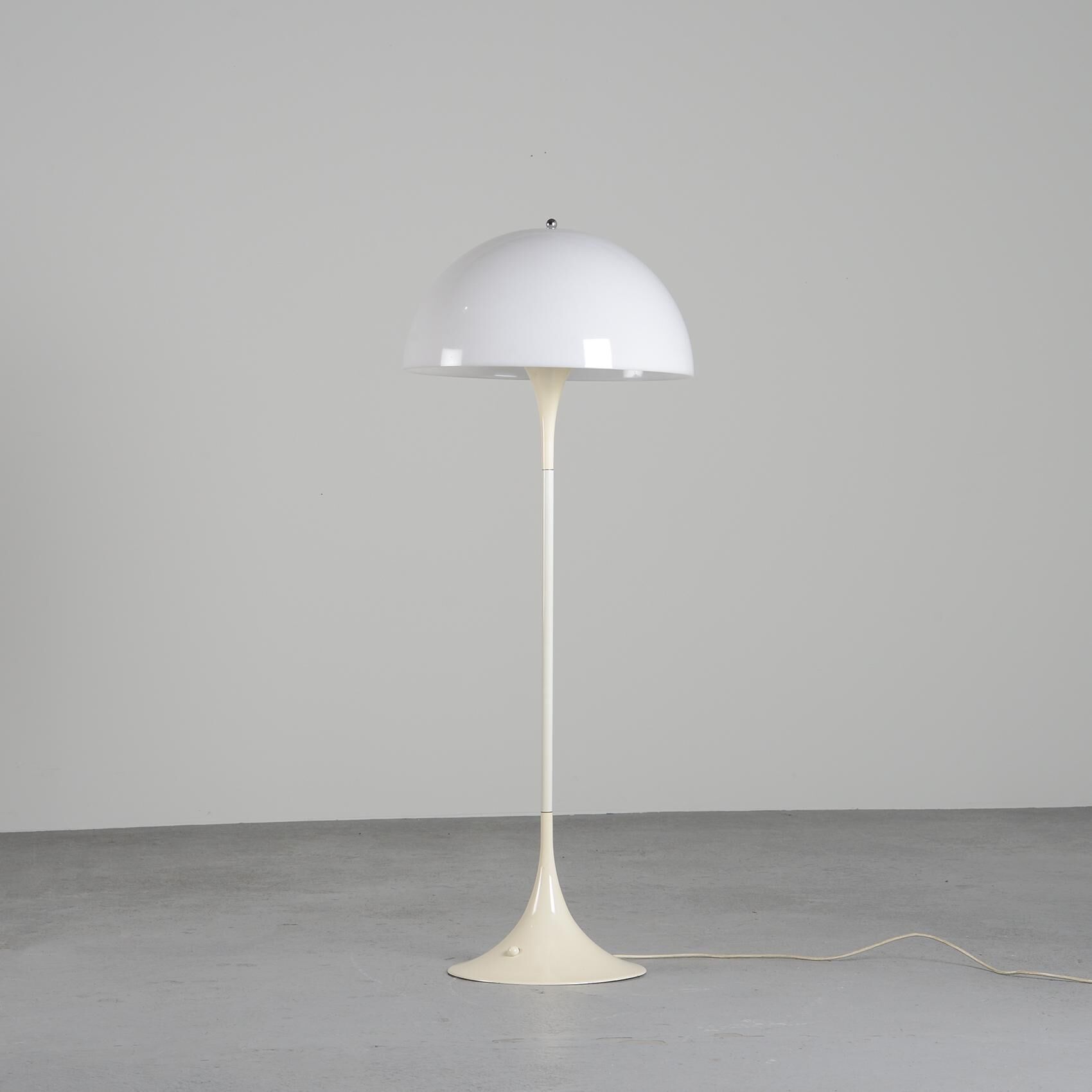 Panthella floor lamp by Verner Panton, Louis Poulsen, 1970