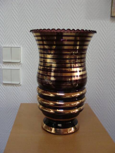 Rupel Boom art deco purple vase