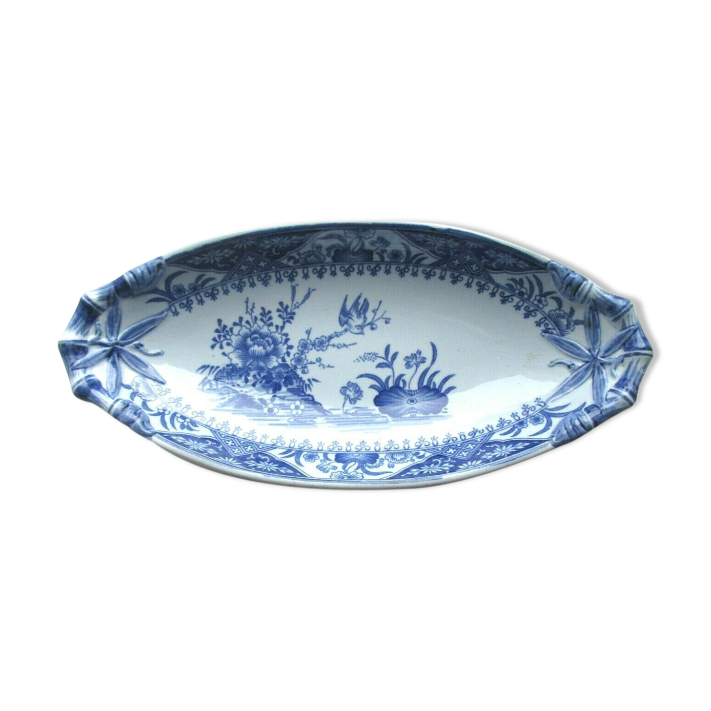 Beurrier, ravier oval signed Creil Montereau model YEDO in blue