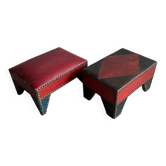 Lot de 2 poufs en cuir avec couture cloutée