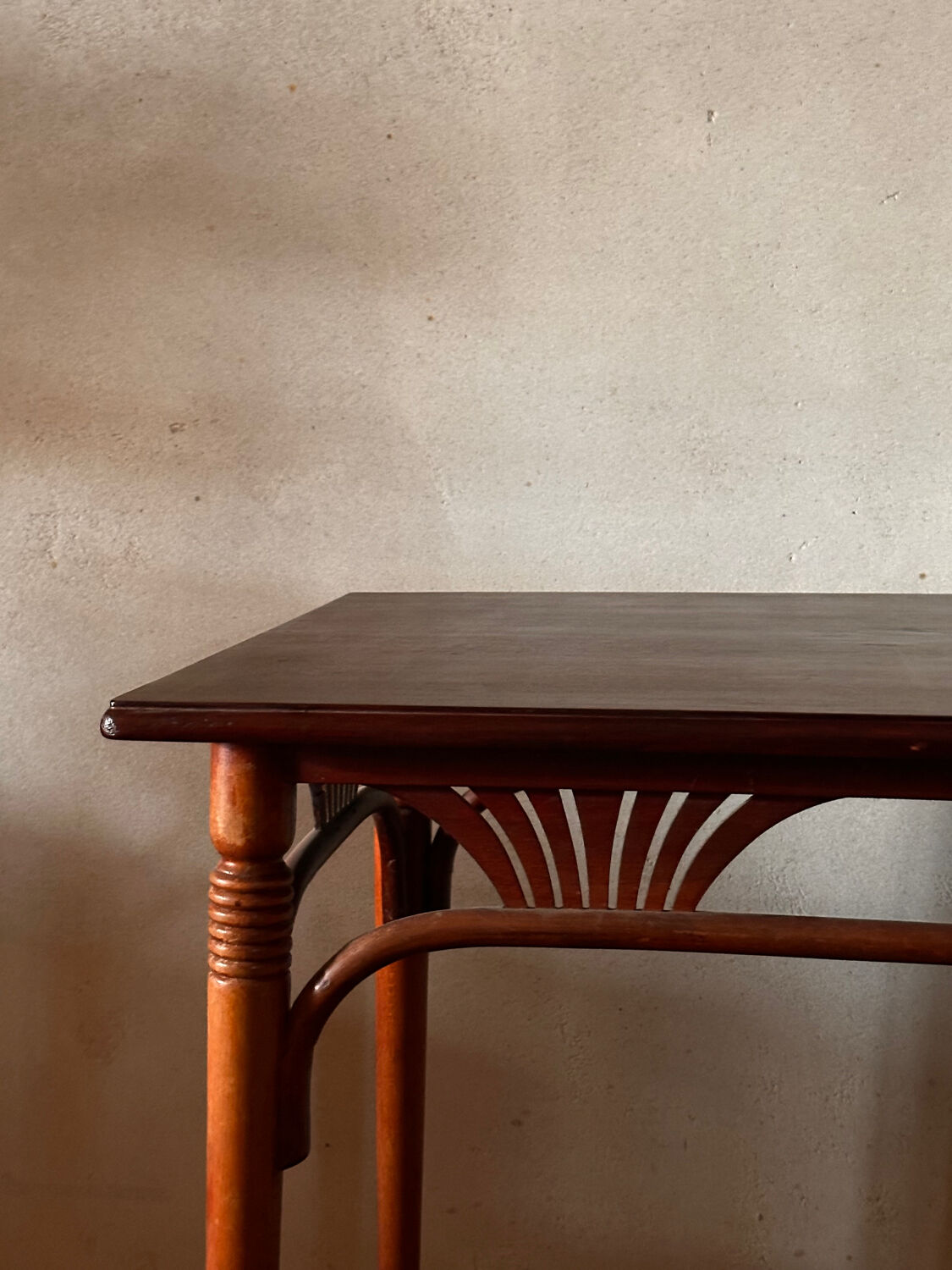 Art Nouveau desk - Thonet