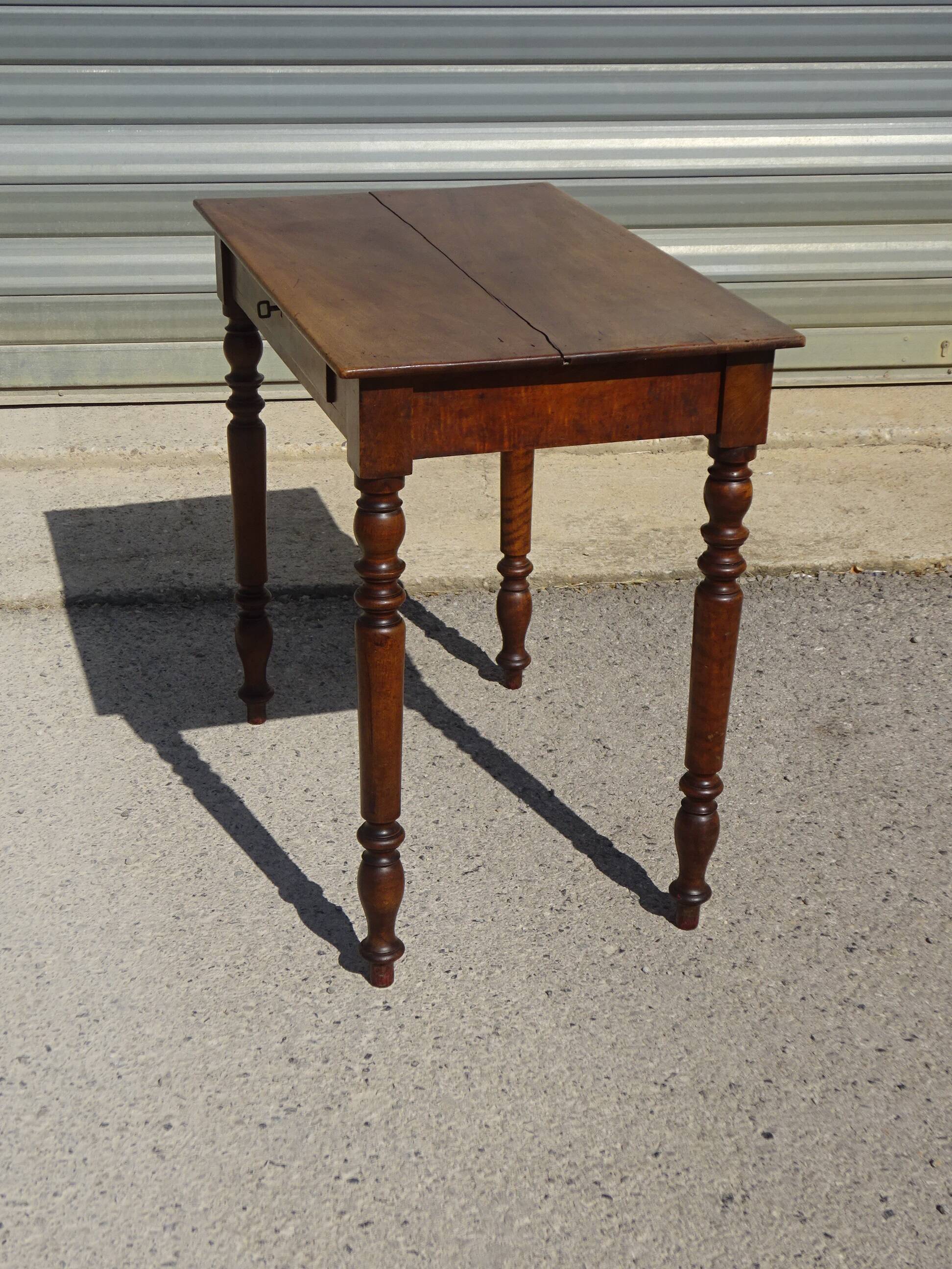 Vintage desk in solid walnut