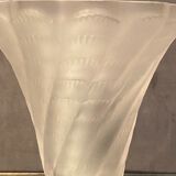 Vase signed lalique