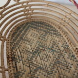 Wicker basket and thread