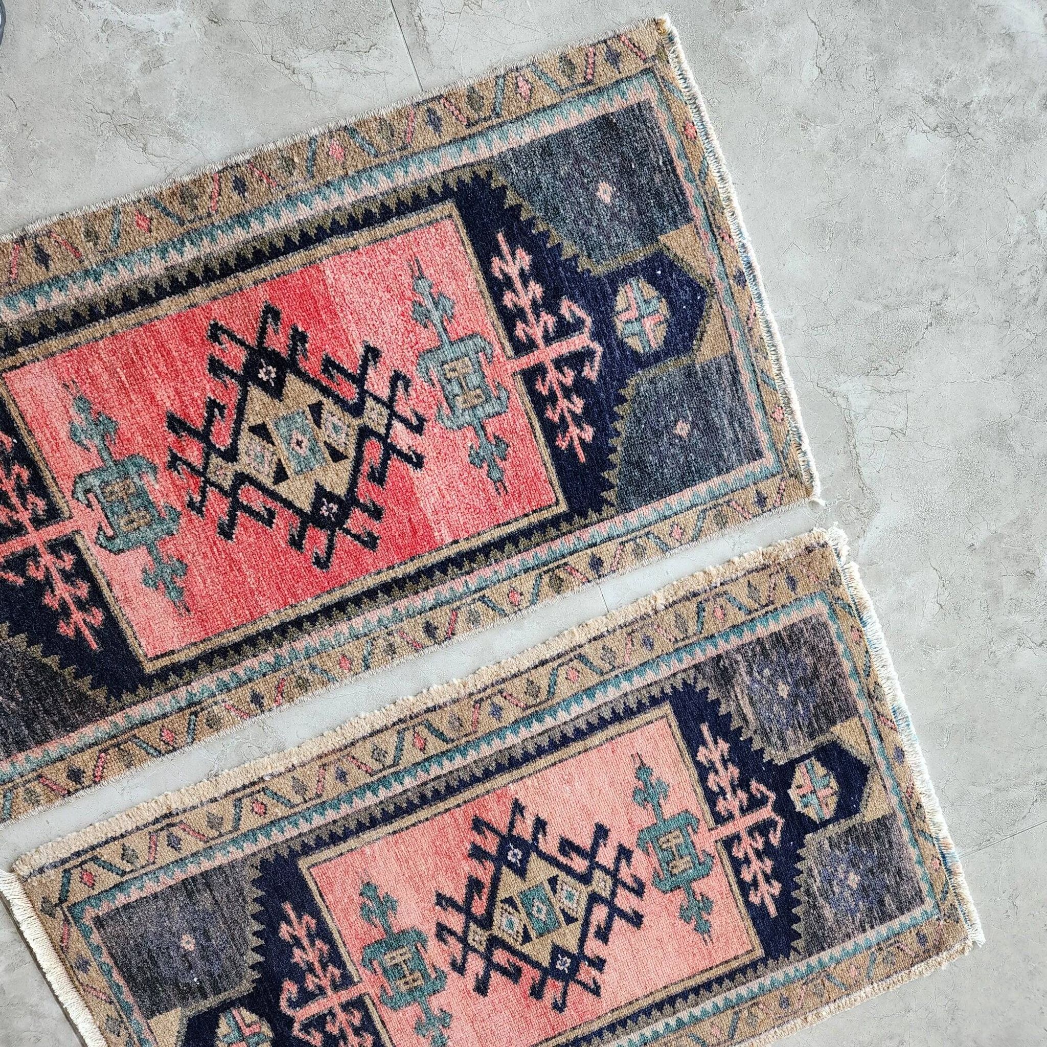 Lot de 2 tapis turcs vintage faits main